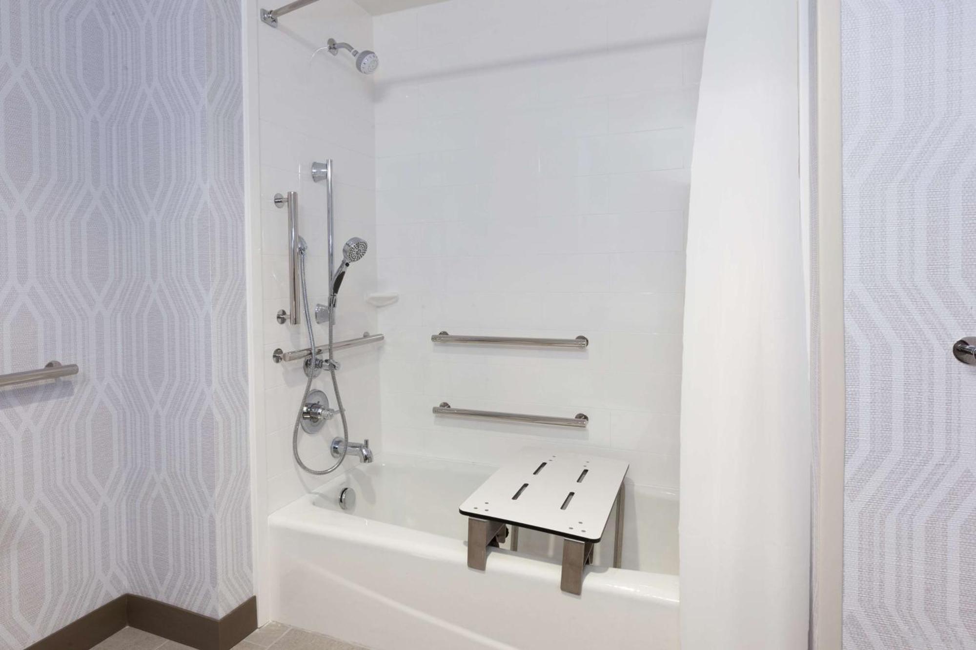 Hampton Inn & Suites Bloomfield Hills Detroit エクステリア 写真