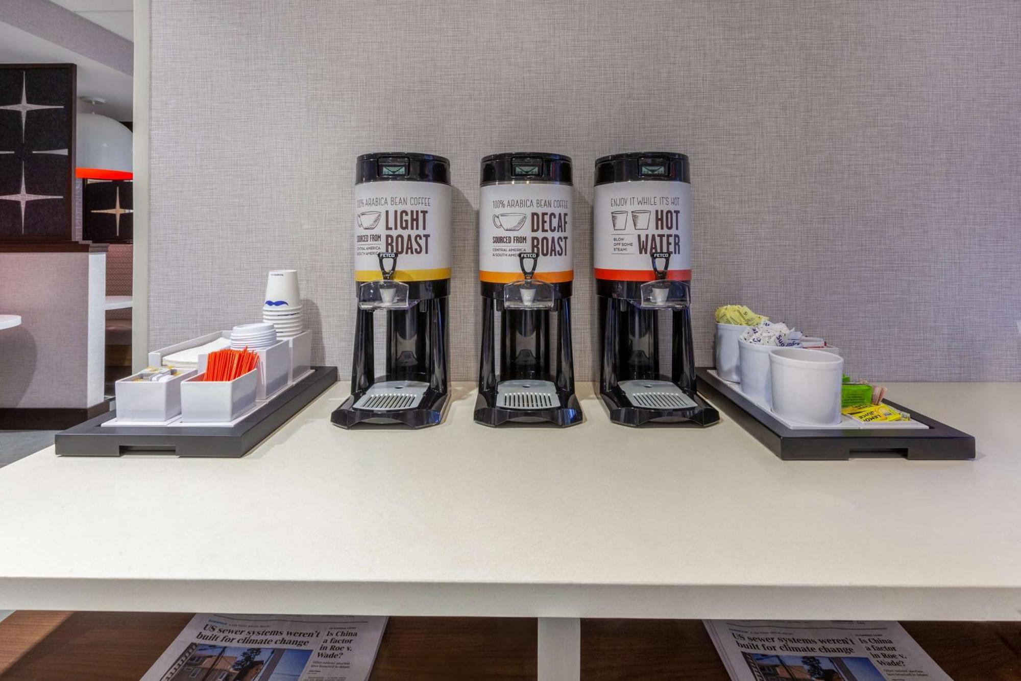 Hampton Inn & Suites Bloomfield Hills Detroit エクステリア 写真